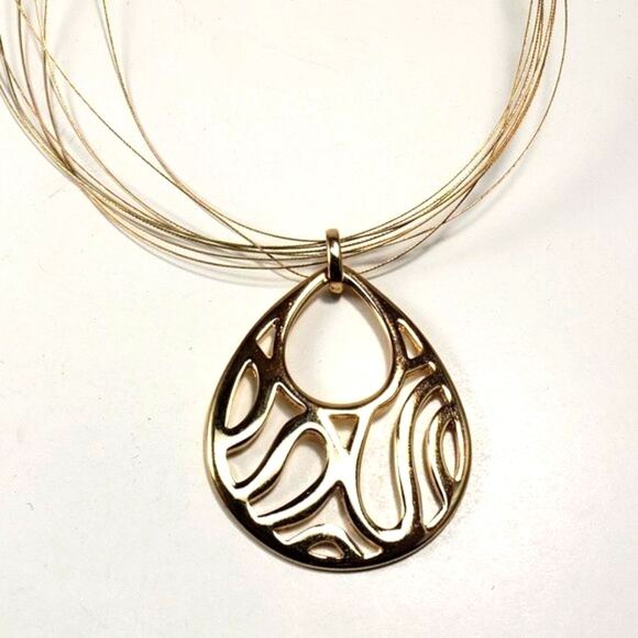 Gold-tone Multi Strand Wires Necklace with Big Filigree Pendant C1 - Picture 3 of 9